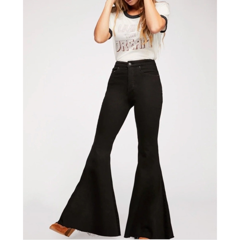 We The Free CRVY Super High-Rise Lace-Up Flare Jeans in Vintage Black Size 26